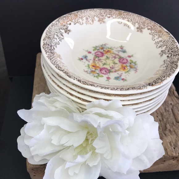 6 Shabby Chic Floral Gold Rimmed Small Bowls - Picture 3 of 7